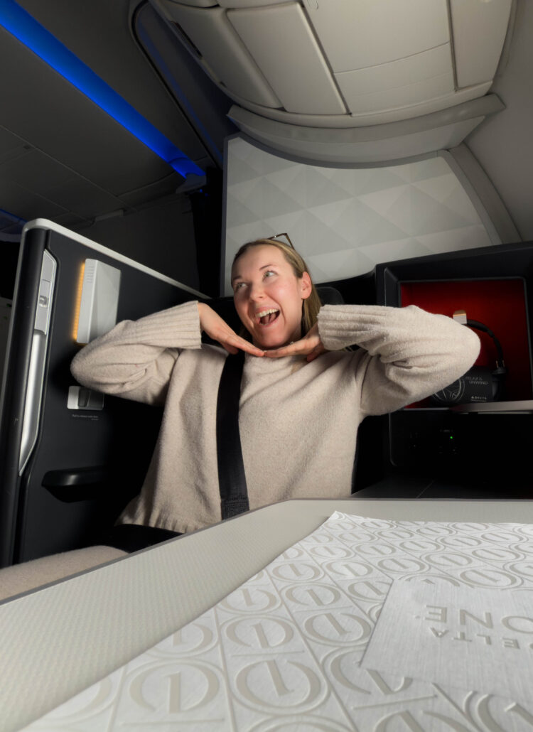 what are travel credit cards